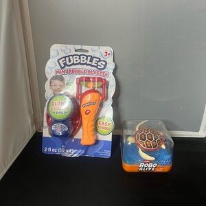 Mini Bubble Blaster - Orange and orange Robo fish